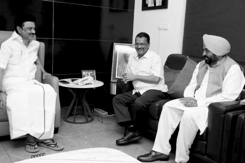 Arvind Kejriwal Sends Fresh Message to Congress on Delhi Bill