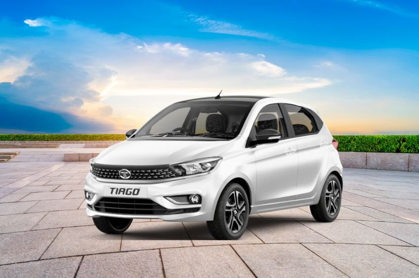tata tiago new on road price drop after discount